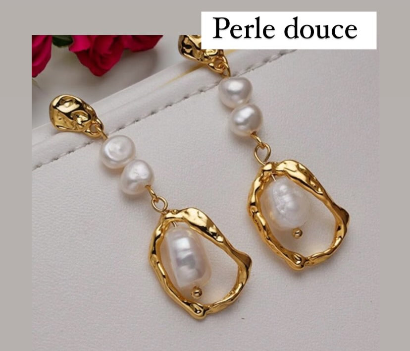 Boucle d'oreille PERLE DOUCE